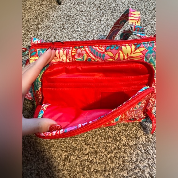 BRAND NEW Vera Bradley - Picture 3 of 5